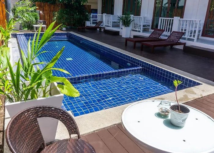 Isla Tortuga Diving &Hostel