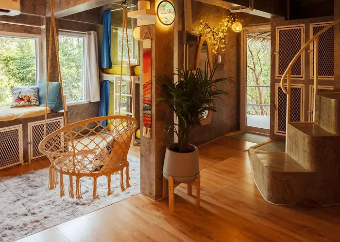 Wonderland JungleHostel